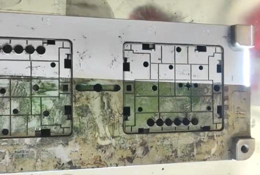 La eficiencia de eliminación de óxido del removedor de óxido láser